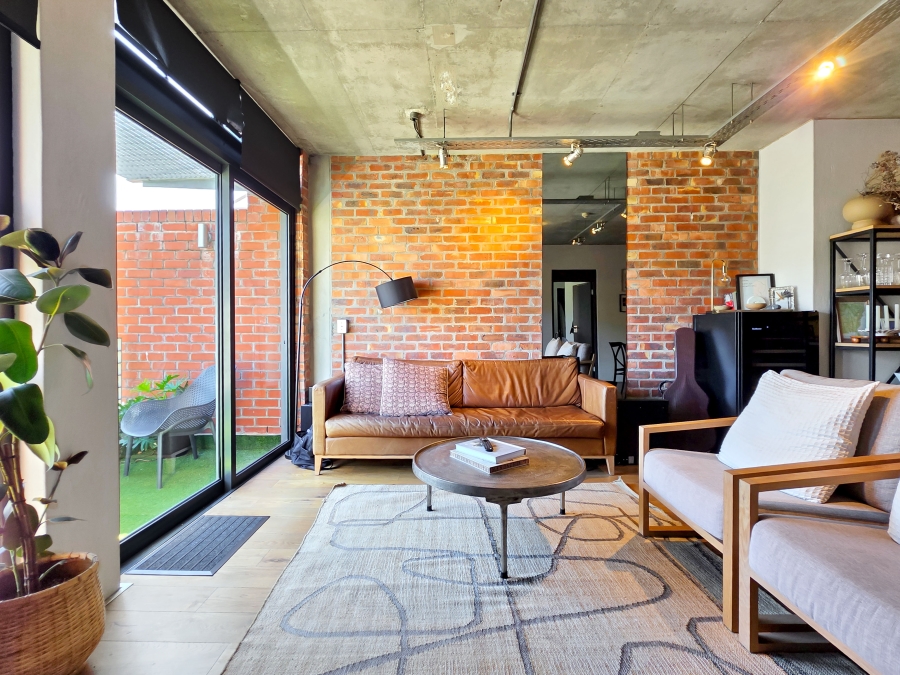 2 Bedroom Property for Sale in De Waterkant Western Cape